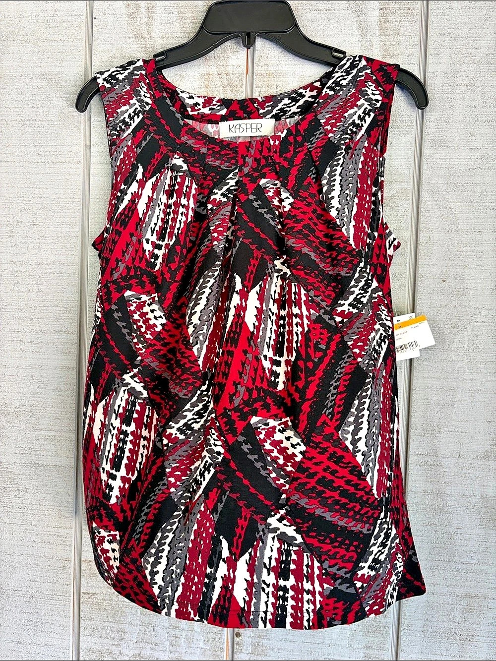 Kasper Abstract Print Sleeveless Blouse in Red & Black Size Small N
